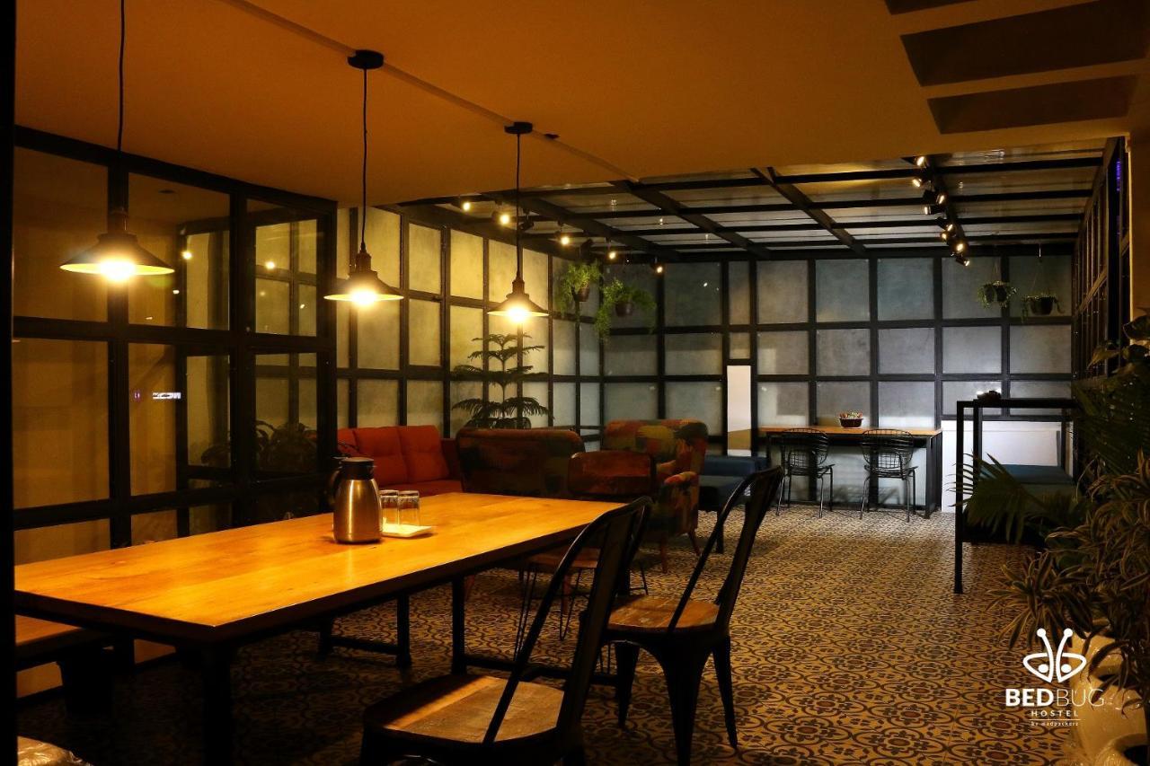 Madpackers Delhi West Hostel นิวเดลี ภายนอก รูปภาพ