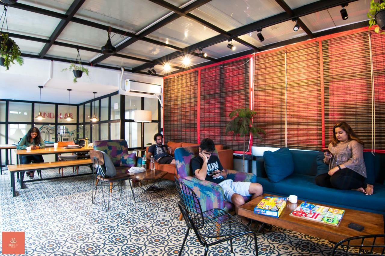 Madpackers Delhi West Hostel นิวเดลี ภายนอก รูปภาพ