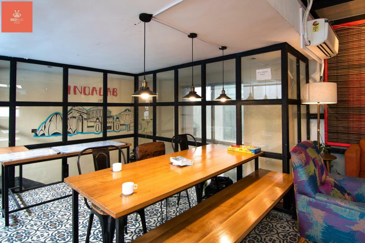 Madpackers Delhi West Hostel นิวเดลี ภายนอก รูปภาพ