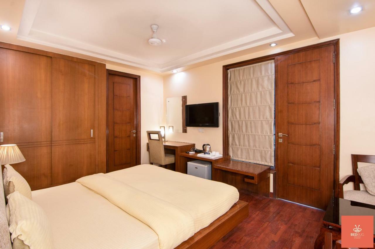 Madpackers Delhi West Hostel นิวเดลี ภายนอก รูปภาพ