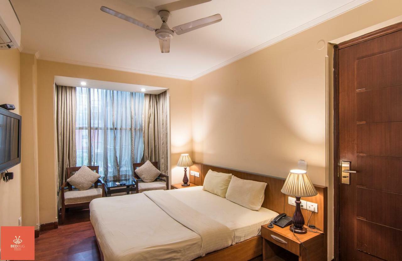 Madpackers Delhi West Hostel นิวเดลี ภายนอก รูปภาพ