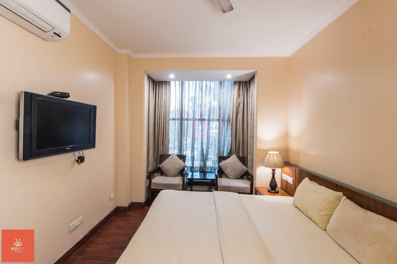 Madpackers Delhi West Hostel นิวเดลี ภายนอก รูปภาพ